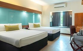 Microtel By Wyndham Up Technohub